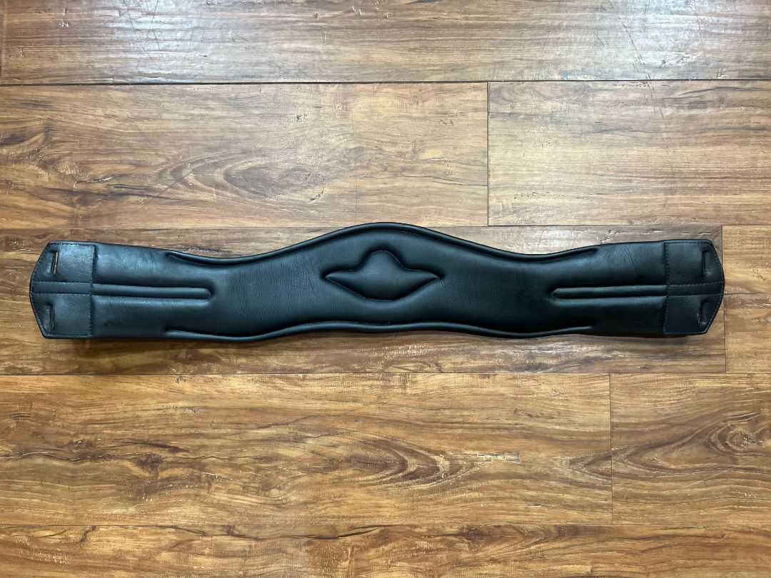 Veritas Curva Anatomical Dressage Girth - 26"
